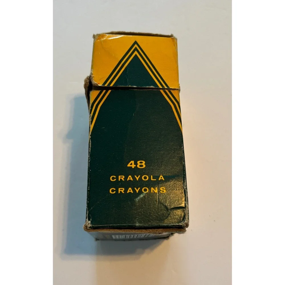 Crayola Vintage 48 Count Crayons No. 48 Binney & Smith Multi-Color Art Supplies